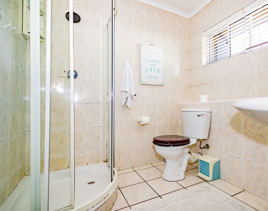 13 Bedroom Property for Sale in Sunset Beach Western Cape